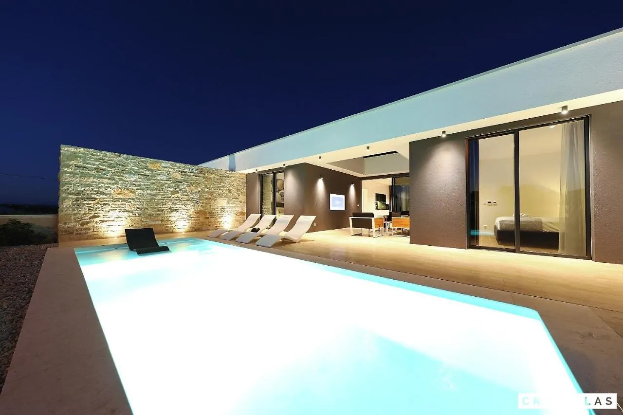 Beautiful Villa In Kraj, Pasman Island With Outdoor Swimming Pool, Wifi And 3 Bedrooms Ugrinici Chorvatsko