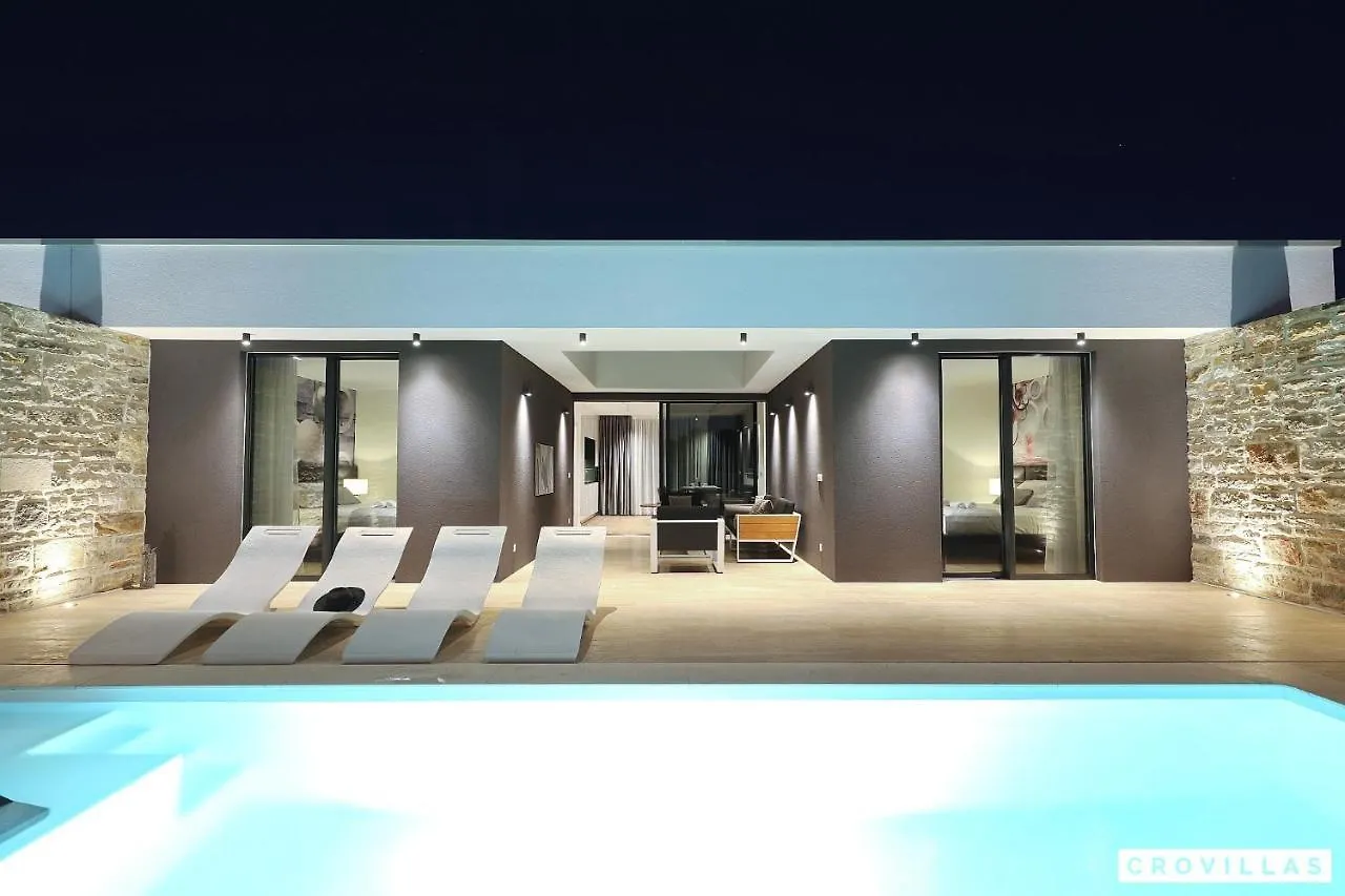 Beautiful Villa In Kraj, Pasman Island With Outdoor Swimming Pool, Wifi And 3 Bedrooms Ugrinici Chorvatsko