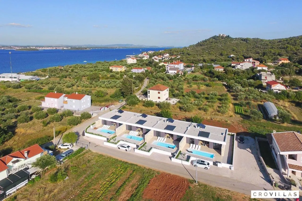 Beautiful Villa In Kraj, Pasman Island With Outdoor Swimming Pool, Wifi And 3 Bedrooms Ugrinici Κροατία